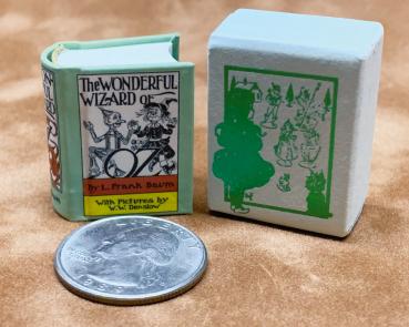 The Wonderful Wizard of Oz by L. Frank Baum  micro-miniature