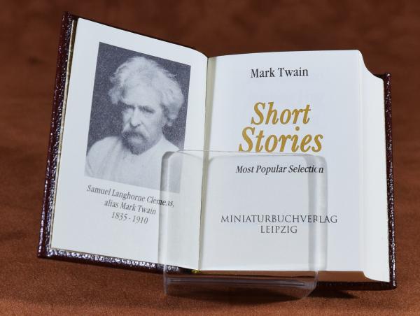 Short Stories by Mark Twain